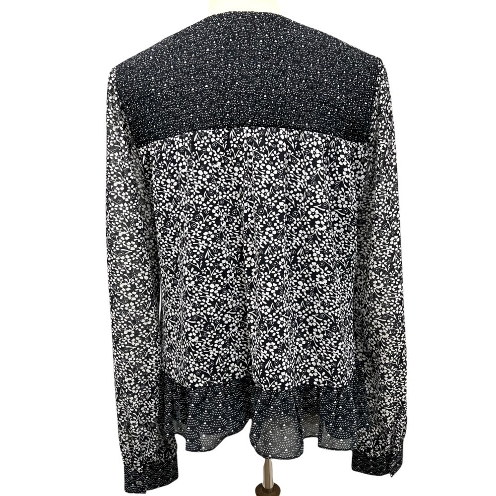 Tularosa Harrison Boho Navy & White Tassel Tie Printed Top - Picture 6 of 14